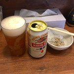 福郎家 - ビール350円、単品しらす100円
