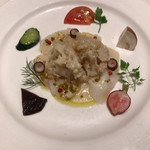 マッシュルーム - マナガツオとタコのカルパッチョ ハナビラタケ添え 実山椒のドレッシング