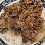 吉野家 - 牛皿で牛丼。