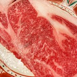 牛肉卸問屋直営　焼肉ホルモン酒場　oto-kichi - すき焼き風 大判一枚リブロース