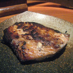 椿 - 味噌にんにく漬け鯖の燻製