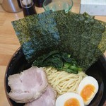 横浜ラーメン 北村家 - もうすでに うまそう♪(*≧∀≦*)