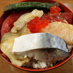 魚菜小売市場 - 豪華「かって丼」2011冬