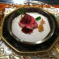 ステーキ懐石都 春日 - 前菜です。