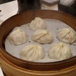 DIN TAI FUNG - 料理写真:1904_DIN TAI FUNG -鼎泰豐- Kota Kasablanka_Xiao Long Bao Ayam＠60,000Rp(小籠包鶏)