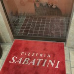 PIZZERIA SABATINI - 入り口