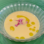 Lago - トウモロコシの冷製スープ