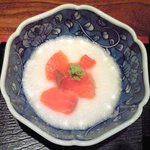 旬菜魚 藍 - 日替わり魚セット 1000円 のとろろと鮭の刺身添え