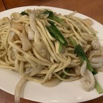 萬来亭 - 海鮮平麺炒め