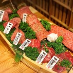 神戸牛焼肉&生タン料理 舌賛 - 