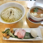 自家製麺 くろ松 - 濃厚清湯白醤油つけ麺