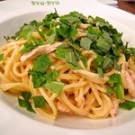 リュリュ箕面店 - 明太子と蒸し鶏マヨネーズのパスタ