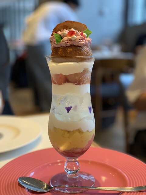 東京でパフェを楽しむ 魅力的なパフェのお店20選 食べログまとめ