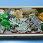 牛蔵デリバリー - 国産黒毛和牛すき焼き弁当