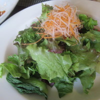 バーデンバーデン - 野菜サラダ