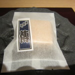 神保町 傳 - 最初にと言って出されたのは最中？