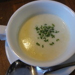 アルベロベッロ - ジャガイモのスープ