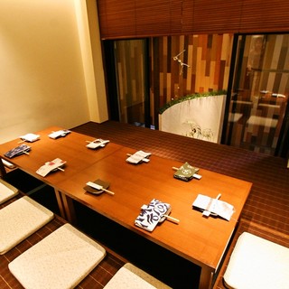 お座敷席もご用意してます。（3名様～10名様）