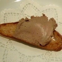 イタリア料理 スペランツァ - アミューズ：鶏白レバーとフォアグラ