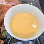 エヌイッシン - とうもろこしの冷製スープ