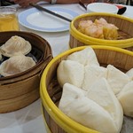 东江海鲜酒家 - 1904_东江海鲜酒家_肉まん、小籠包、海老焼売