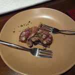 ビストロオカジ - ドリンクの付け合わせ　サラミ