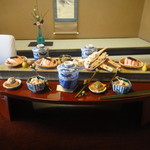 つる幸 - 2012年：三人分のディスプレイが見事です。この後茶碗蒸しを食べている間に、各人に取り分けてくれました。