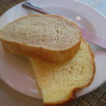 E.Bu.Ri.Ko - キノコの粉が練りこまれてる柔らかいパンです