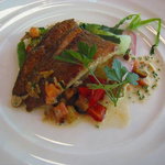 E.Bu.Ri.Ko - 白身のお魚のポワレ　あいなめだったかな？