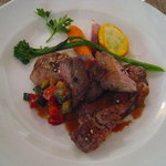 E.Bu.Ri.Ko - お肉は…牛肉　お魚かお肉からチョイス！