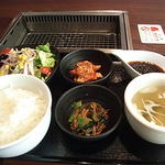 牛兵衛 - 山形牛ハンバーグランチ