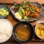 土鍋炊ごはん なかよし - 【豚キムチ定食炒め ¥980】
