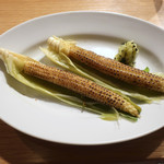 AU GAMIN DE TOKIO table - 大きなヤングコーン