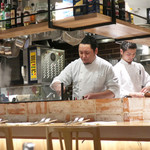 AU GAMIN DE TOKIO table - オープン・キッチン
