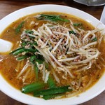 上海菜 - 四川風拉麺　650円