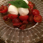 ダ アチュ - カプレーゼ