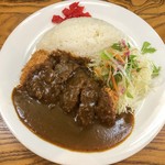 パレス和光 - チキンカツカレー。