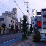 大松屋 - 日が暮れる頃、東松山やきとりの発祥店「大松屋」にたどり着く