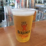 Berliner Pilsner Bar - ドリンク写真:Berliner Pilsner €3.80