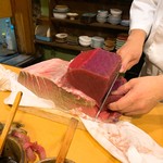 うを徳 - 目の前マグロカット