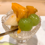 うを徳 - ㉓フルーツパフェ（瀬戸ジャイアンツ、タイ産ドリアン、沖縄タダオゴールド、和歌山桃、メキシコ産マンゴー）