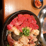 お肉屋さんの焼肉 まるやす - 