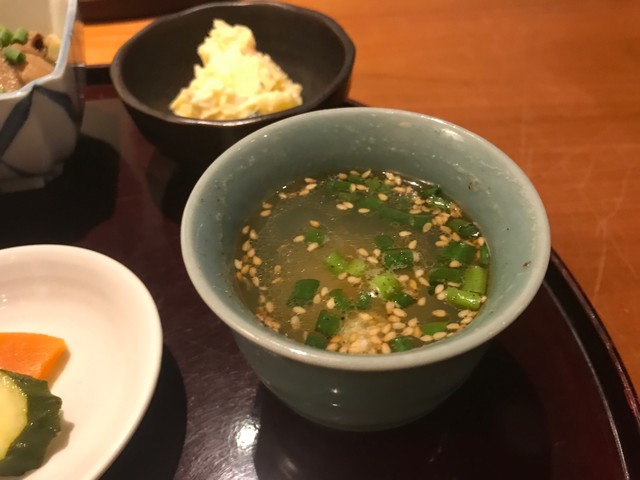 東京 神保町 やき龍 流石のそぼろ丼定食 By 油の大将 やき龍 流石 神田神保町店 ヤキタツ サスガ 神保町 居酒屋 食べログ