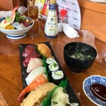 寿司食事処新栄 - 