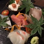 魅惑の酒屋 mikami - お造り5種盛