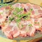 焼肉 はせ川 - イベリコ豚ハーブ焼き