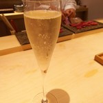 肉屋 雪月花 NAGOYA - 一瞬で飲んじゃった