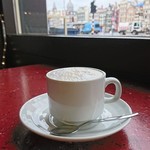 Delta Hotel - cappuccino