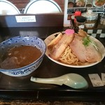 煮干結社 - 煮干大王のつけ麺 大盛り 980円