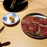 ヤキニクヤ 肉のさん臓 - 